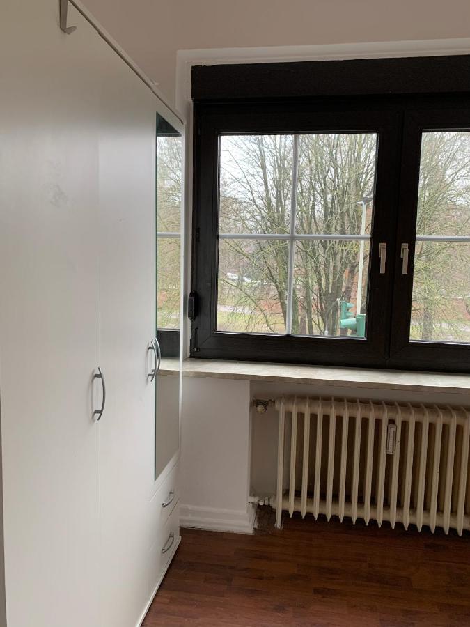 Moebliertes Wohnung Am Geroweiher Moenchengladbach Esterno foto