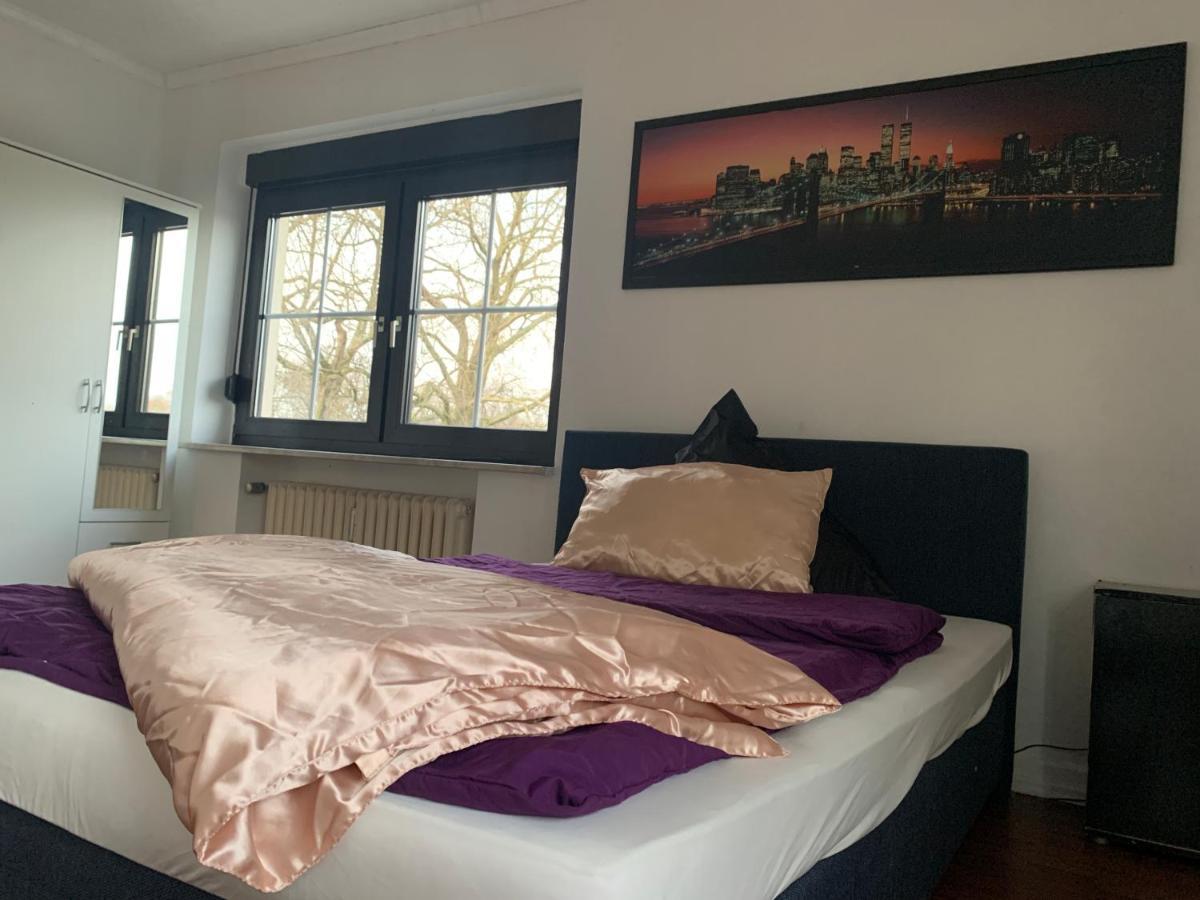 Moebliertes Wohnung Am Geroweiher Moenchengladbach Esterno foto