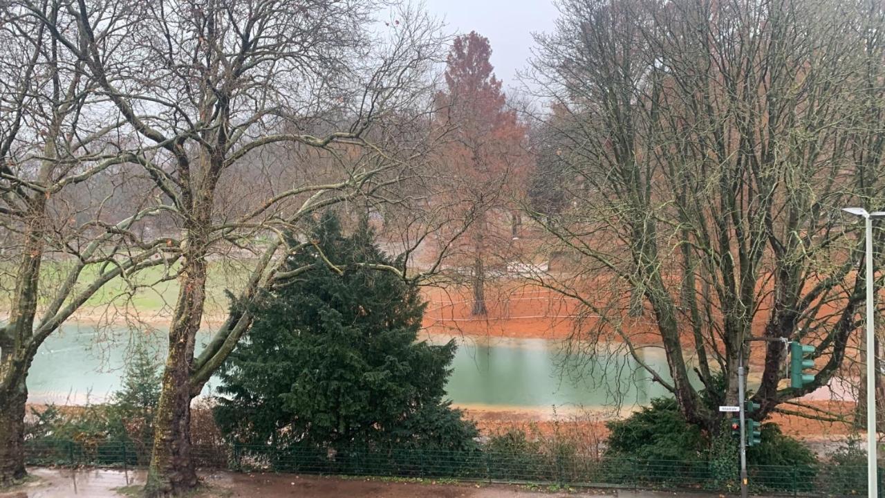 Moebliertes Wohnung Am Geroweiher Moenchengladbach Esterno foto